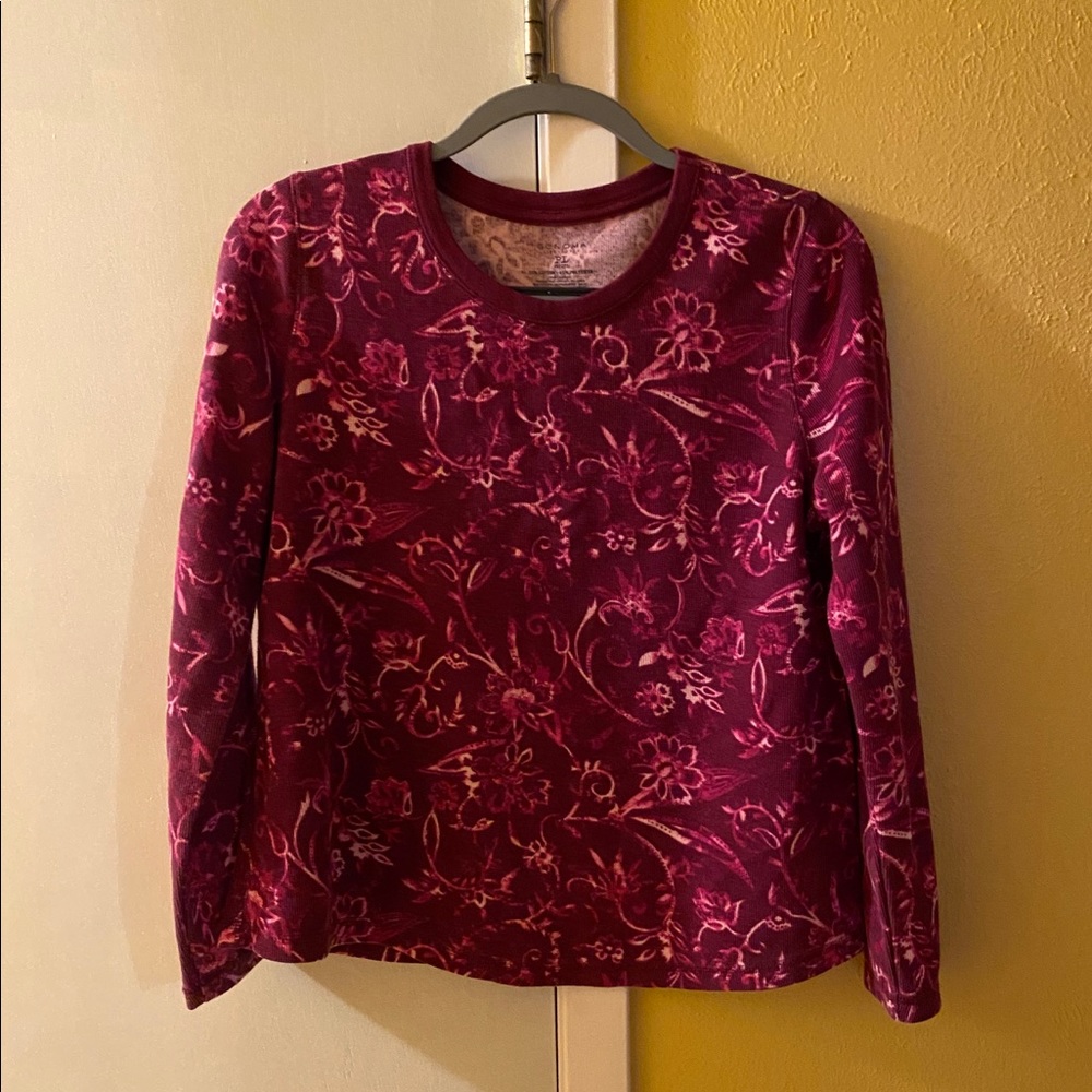 $10 Maroon patterned Thermal top, LP, Sonoma